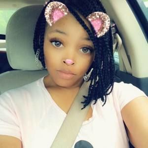 Meet your Posher, Deidra